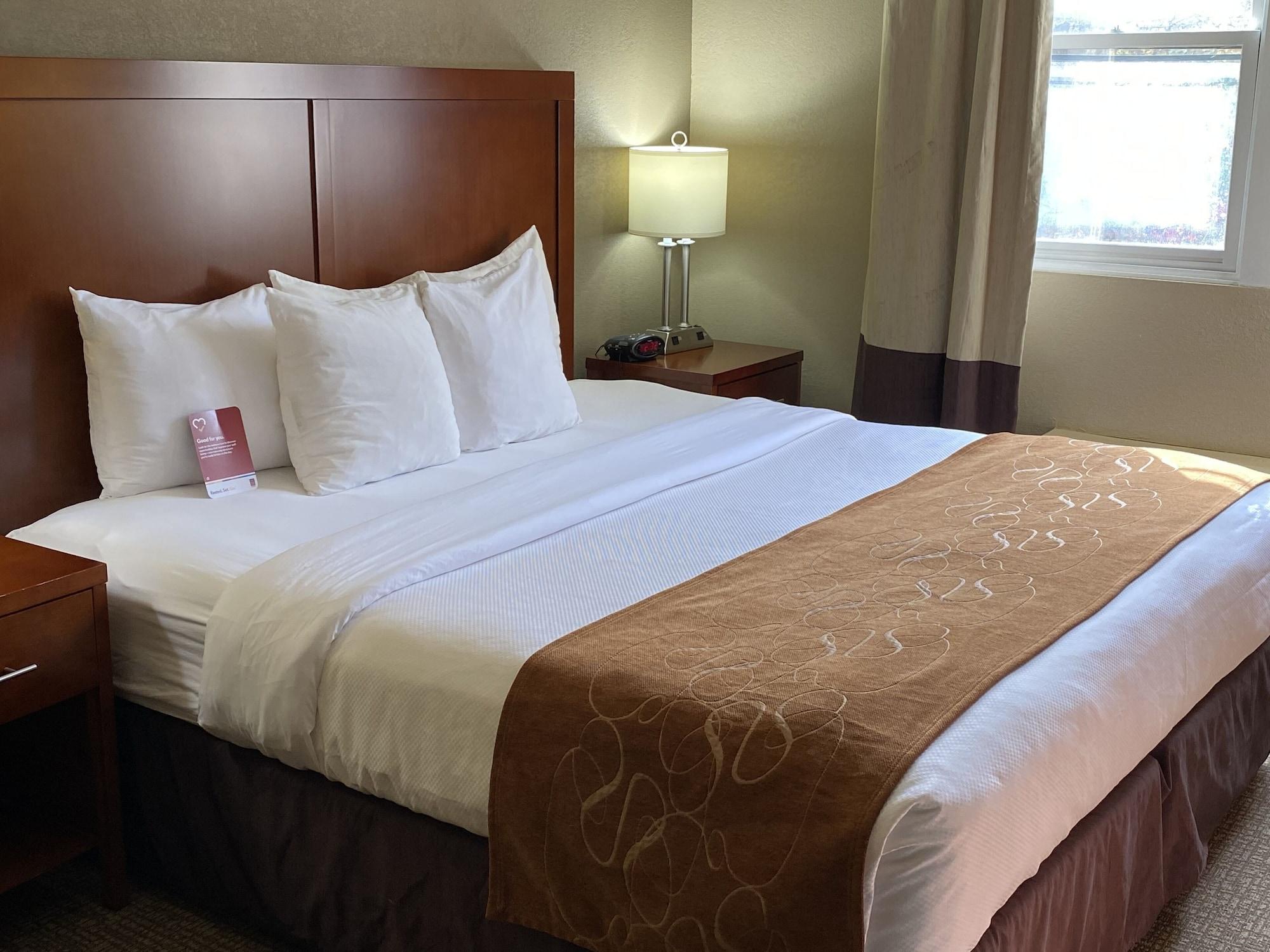 คอมฟอร์ต สวีทส์ ใกล้คาสิโน Hotel นอริช ภายนอก รูปภาพ